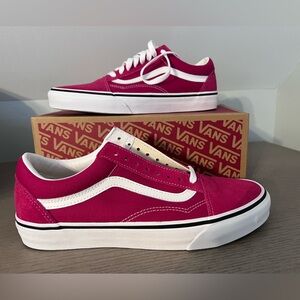 NEW NEVER WORN VANS sneakers